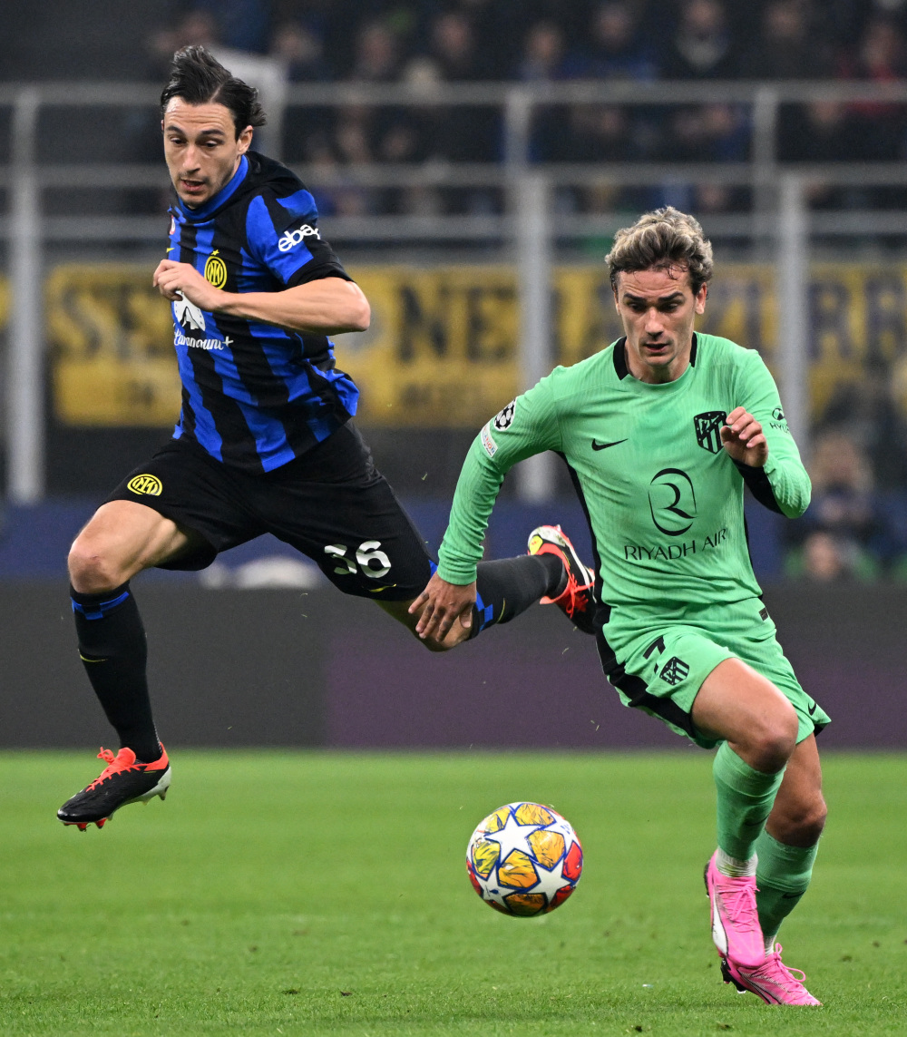 F-16又摔跤了，2025竞是“摔机本命年”，硬是拿了个三连冠（F-16再度坠机，2025俨然成“摔机本命年”，已连拿三连冠）