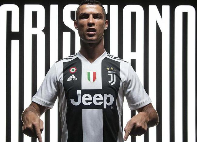 法尔克：格纳布里经纪人已和拜仁谈降薪续约，球员很可能留队（法尔克：格纳布里大概率留队，经纪人与拜仁已谈降薪续约）