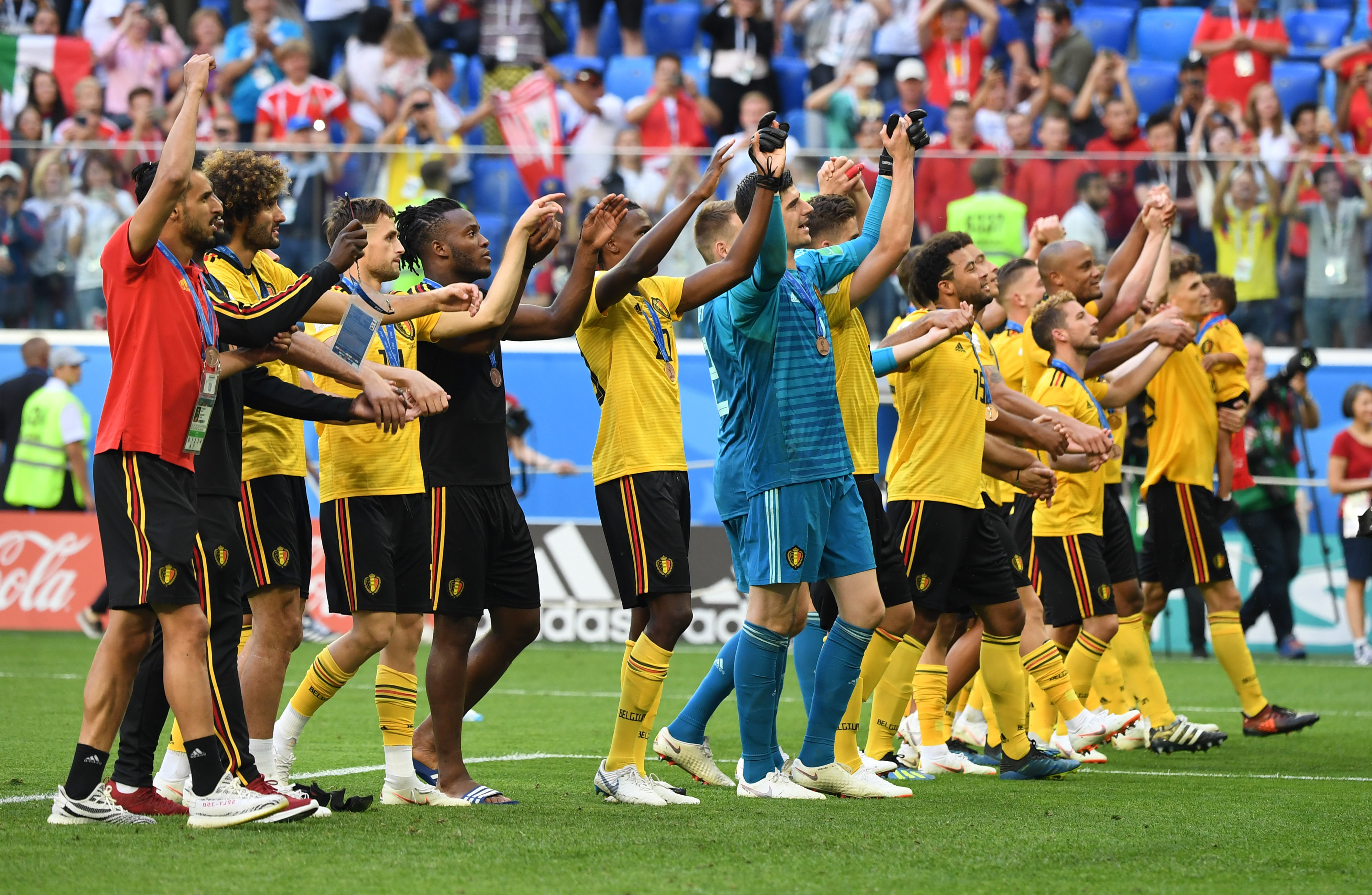 早报：作为预告的预告，世界杯抽签真的要来了（早报：提前预热，世界杯抽签即将揭晓）